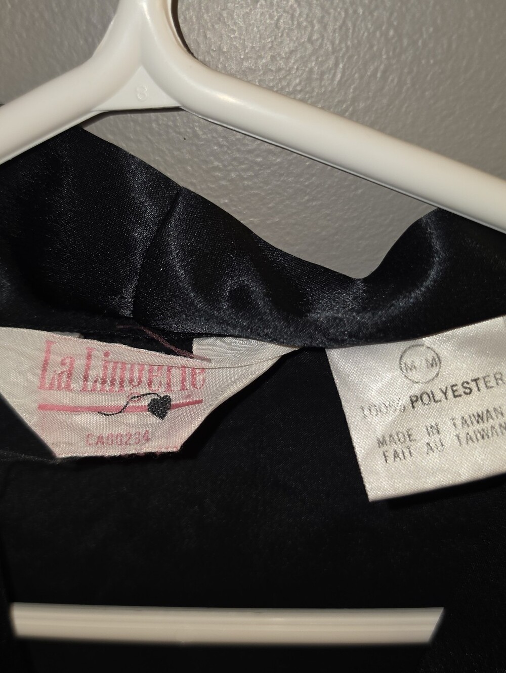 La Lingerie Robe - Picture 4 of 5